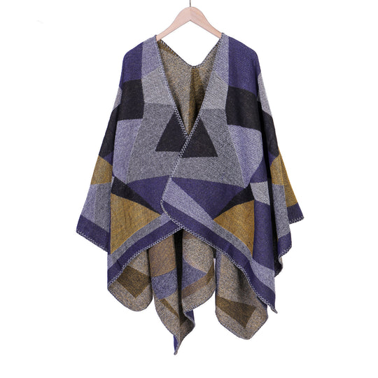 Damen Grobgestrickte Oversize-Ruana mit grafischem Blockmuster und asymmetrischem Zipfelrand Shop Nory
