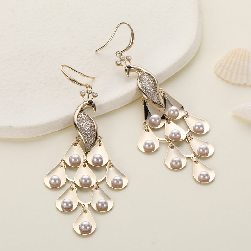 Weiße Perlen-Pfau-Stil Vogelohrringe | Shop Nory