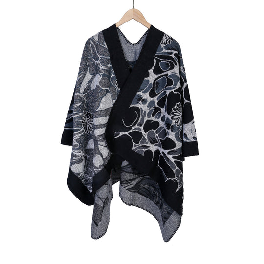 Damen Jacquard-Ruana-Poncho mit kontrastiertem Schalkragen und asymmetrischem Zipfelrand Shop Nory