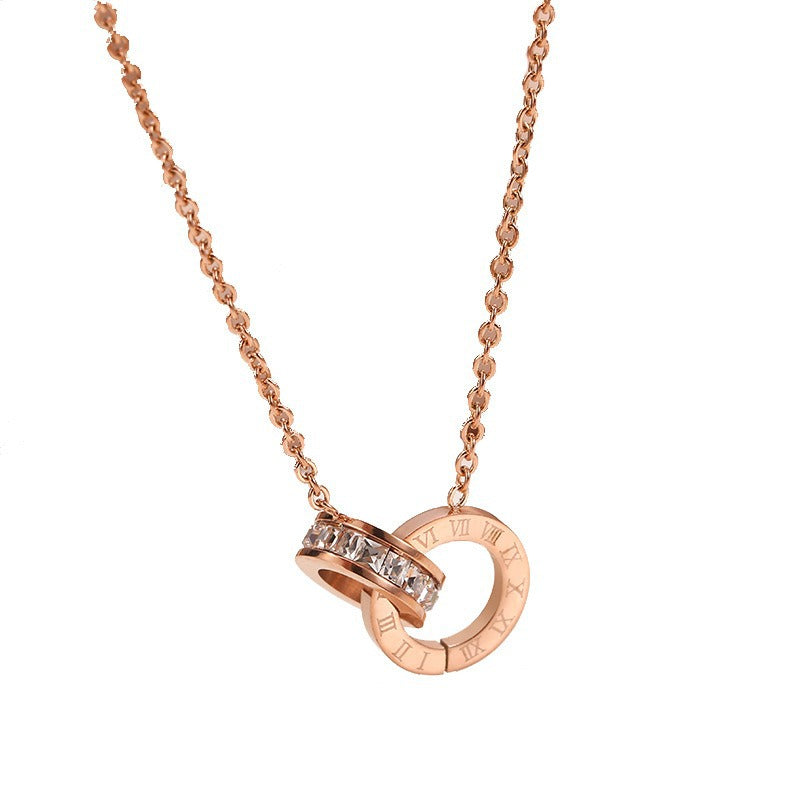 Damen elegante Halskette mit doppeltem Anhänger im modernen Design Shop Nory