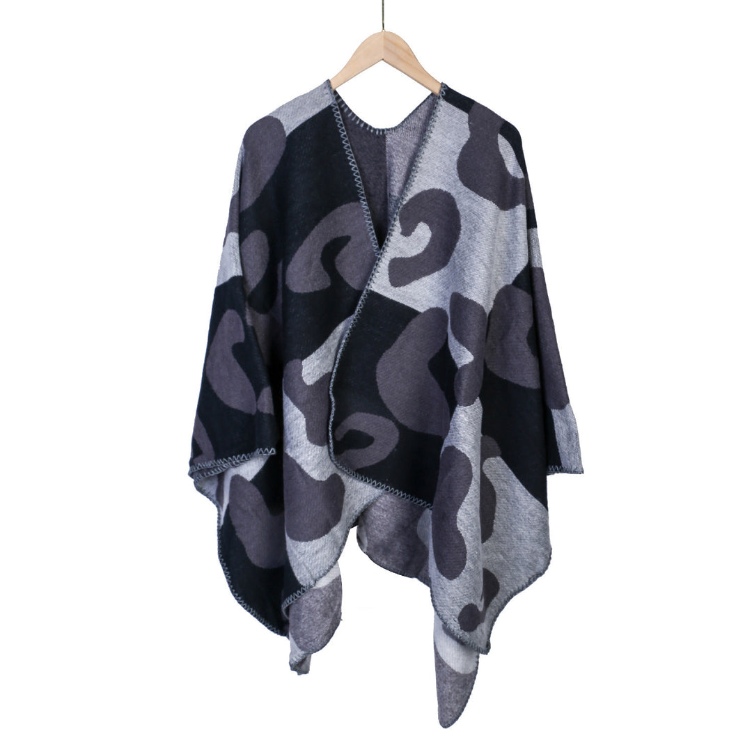 Damen Oversize-Ruana mit abstraktem Grafikjacquard und dekorativer Kettelnaht Shop Nory