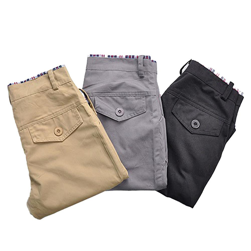 Hochwertige Shorts mit Gürtel und Karomuster
