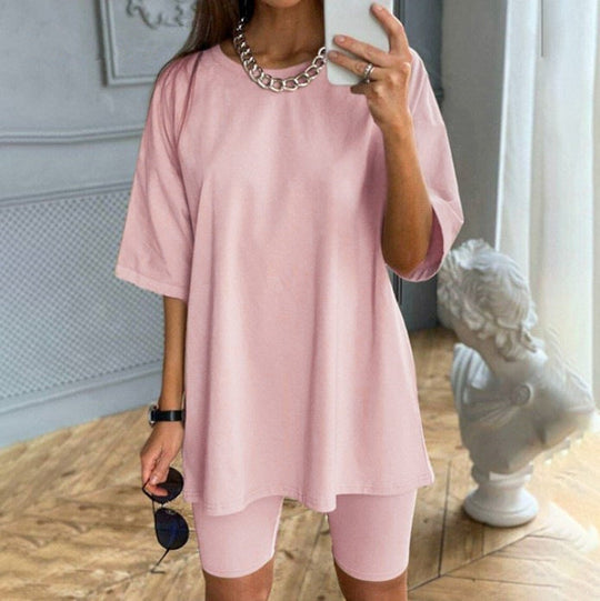 Damen Sportliches Zweiteiliges Set mit T-Shirt und Shorts
