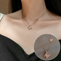 Damen Halskette mit filigranen Schmetterlingsanhängern Shop Nory