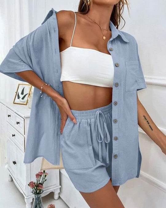 Lässiges Set Aus Einfarbigem Hemd und Shorts