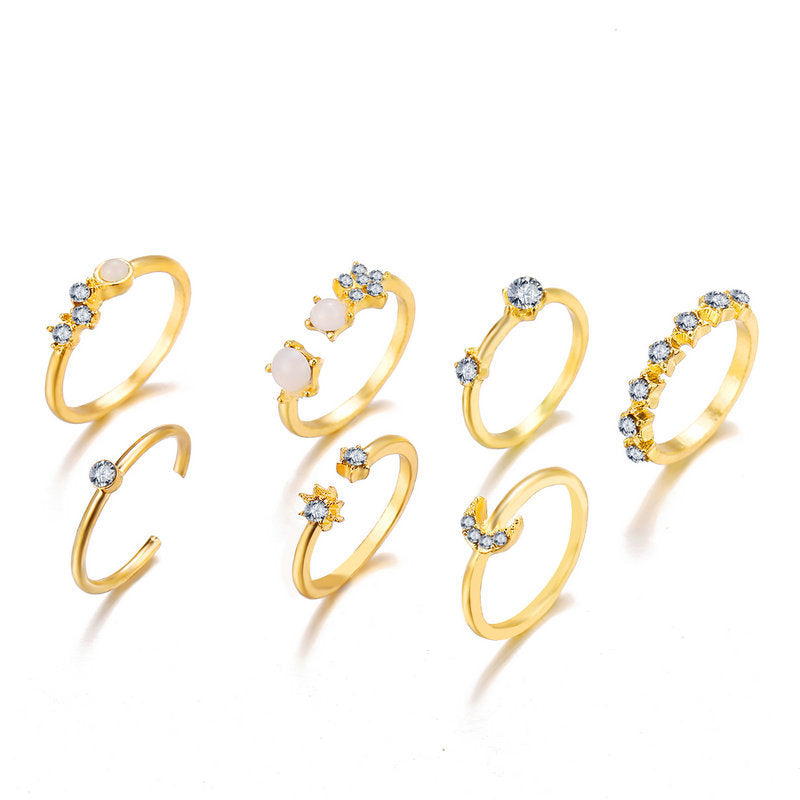 Damen Ring-Set mit funkelnden Elementen und filigranen Designs Shop Nory