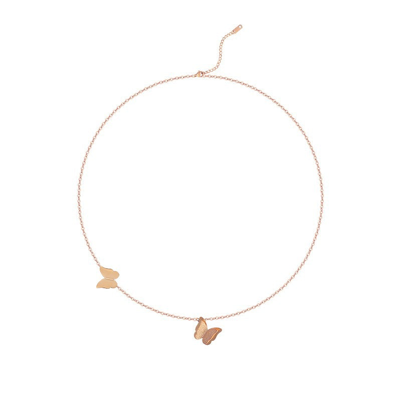 Damen Halskette mit filigranen Schmetterlingsanhängern Shop Nory