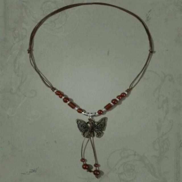 Ethnische Schmetterlings-Anhänger-Halskette | Shop Nory