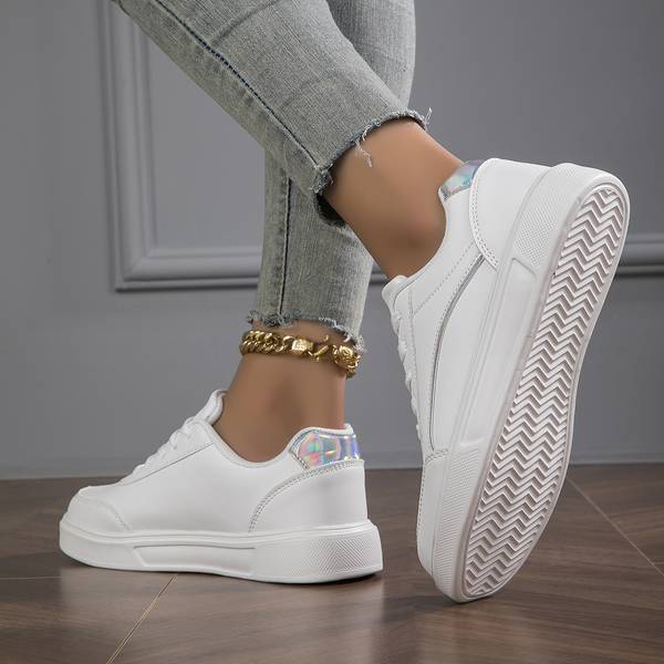 Sneaker Weiße Sneaker mit Gold/Silber Details