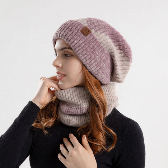 Strickmütze und Loop-Schal Set