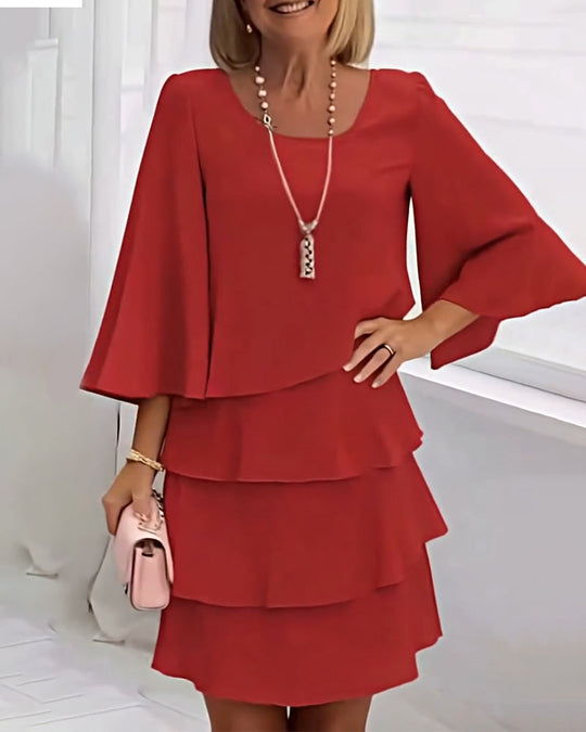 Einfarbiges Kleid mit Dreiviertelärmeln