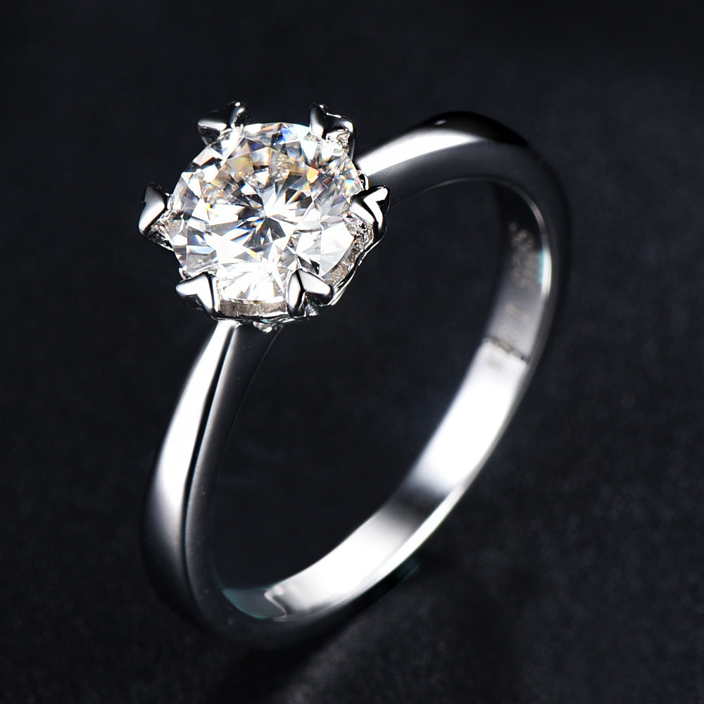 Damen Ring mit funkelndem Hauptstein und romantischem Herzdesign Shop Nory