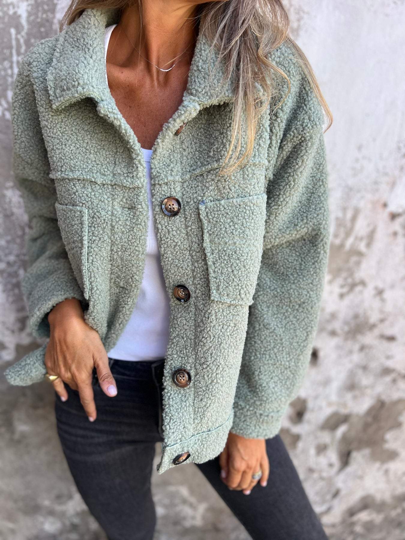 Kurze Warme Bouclé Jacke