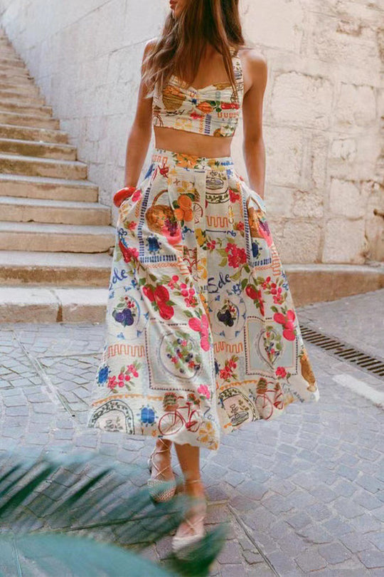 Elegantes zweiteiliges Set mit Floralprint, Taschen, Rüschen und Quadratausschnitt
