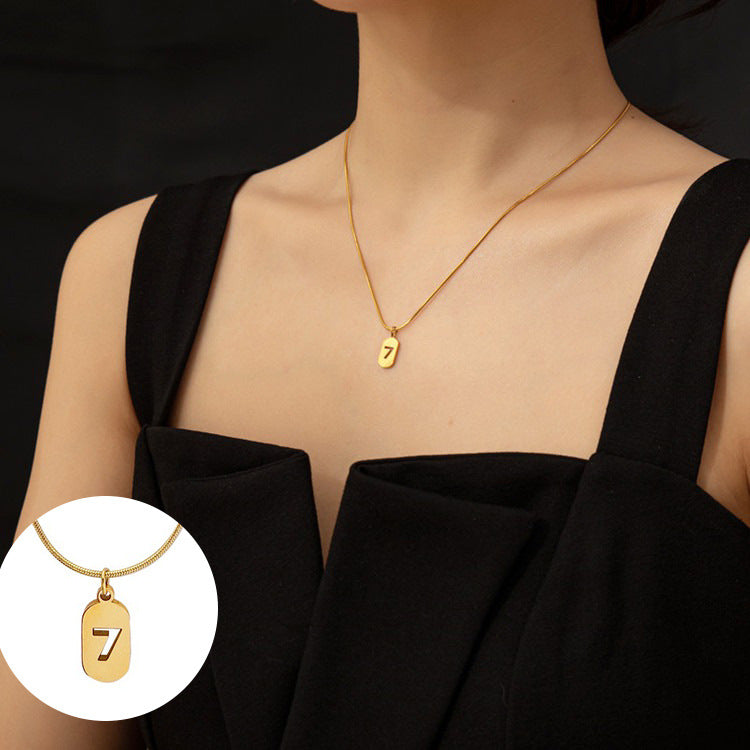 Damen Kette mit personalisiertem Anhänger Shop Nory
