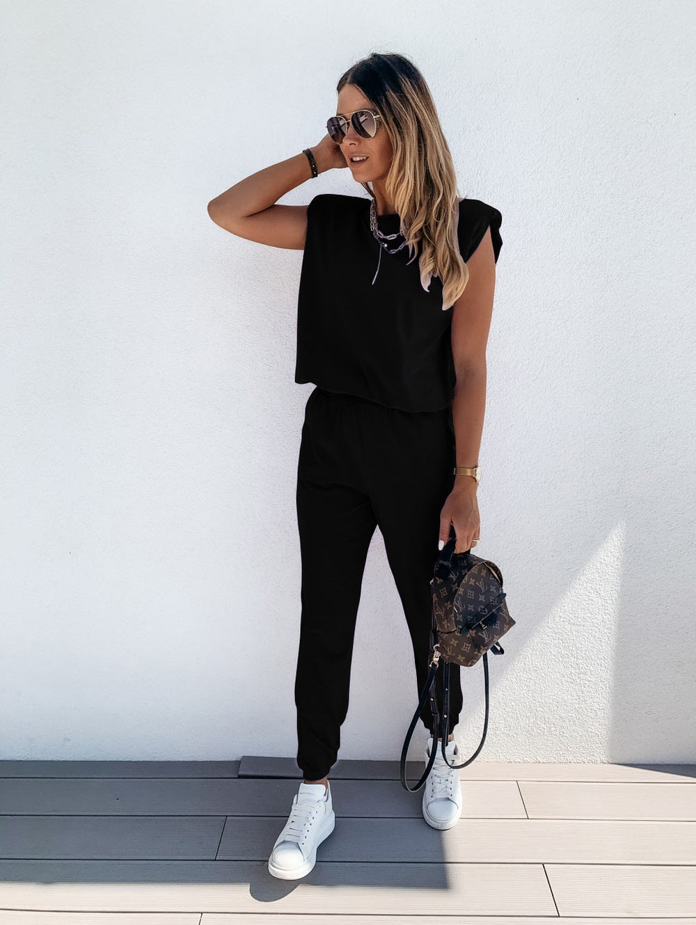 Damen lässiger Jumpsuit mit weichem, elastischem Material und modischem Cut