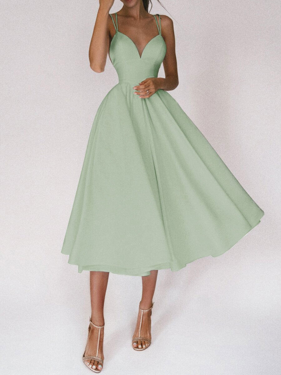 Grace Das Elegante Trägerkleid mit V-Ausschnitt