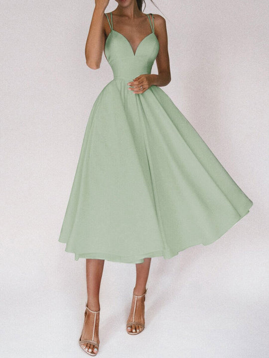 Grace Das Elegante Trägerkleid mit V-Ausschnitt