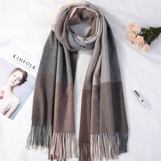 Langer Schal im Karomuster, warmes Winter-Accessoire
