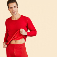 Herren Fleece Set + 2 Socken