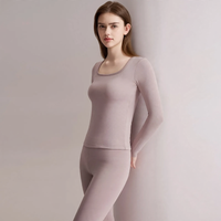 Set mit Cups Rosa-Violett