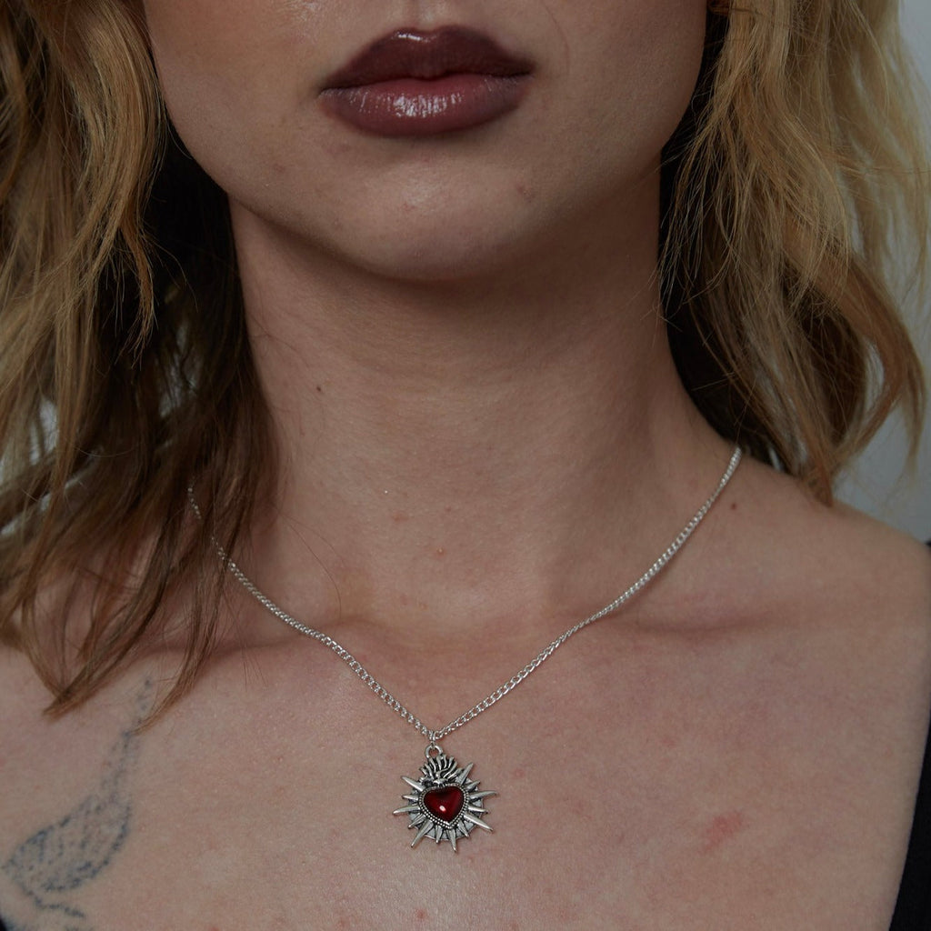 Silber Heiliges Flammendes Rot Herz Anhänger Halskette | Shop Nory