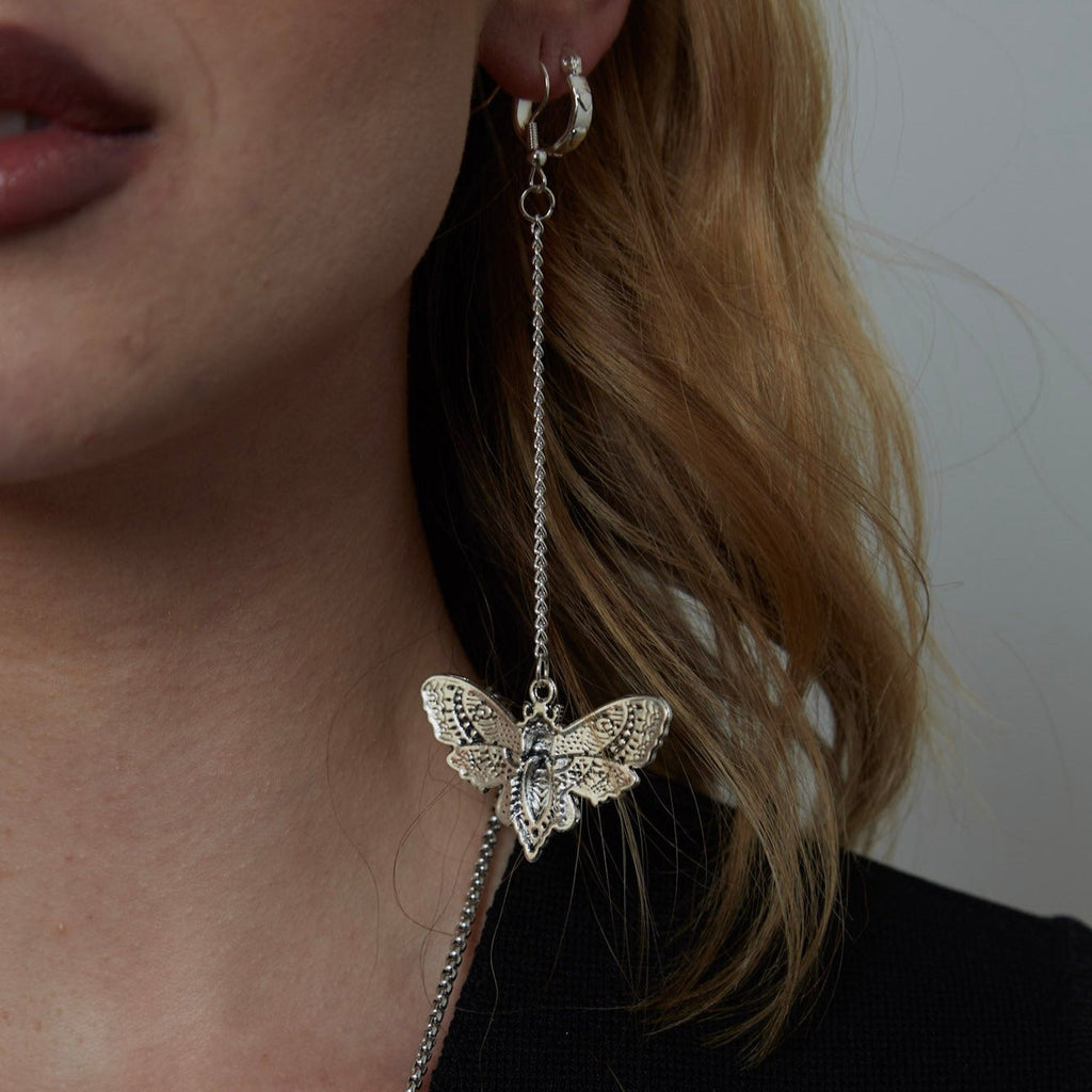 Silbermotte Kettenohrringe | Shop Nory