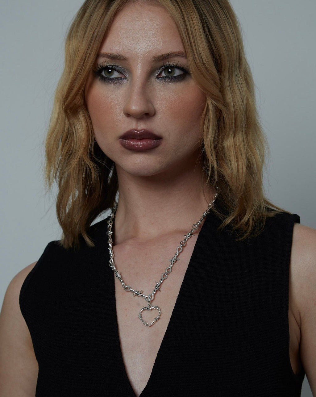 Silver Gothic Barbed Wire Heart Necklace | Shop Nory