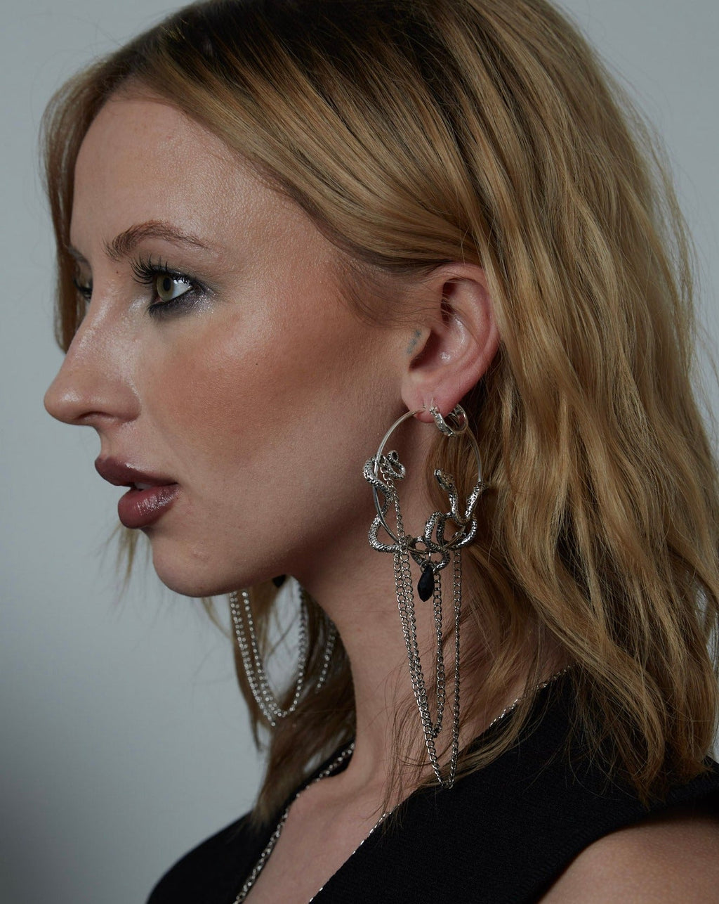 Silberne Gothic Schlange Hoops Ketten Ohrringe | Shop Nory