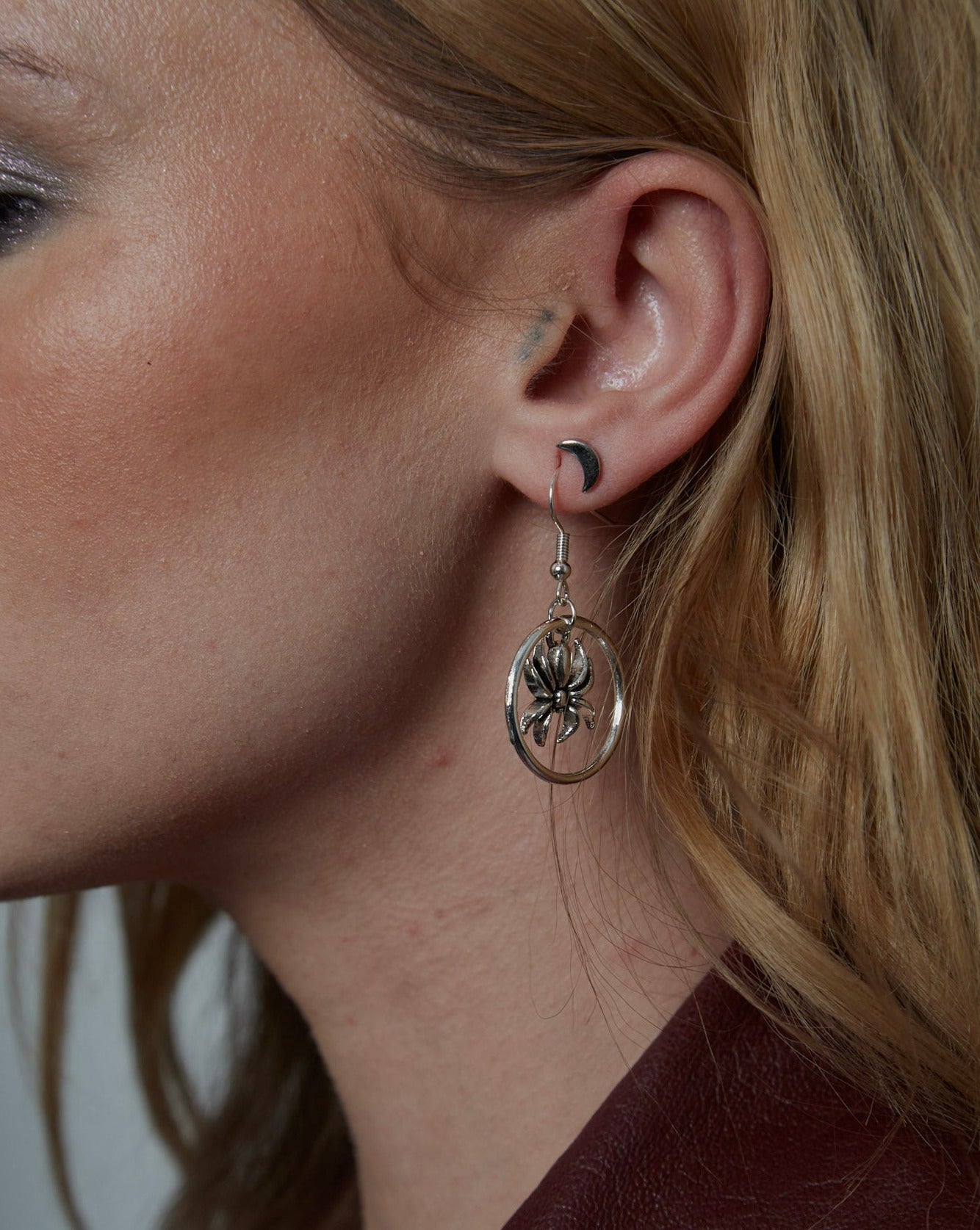 Silber Kreis Charms Ohrringe | Shop Nory