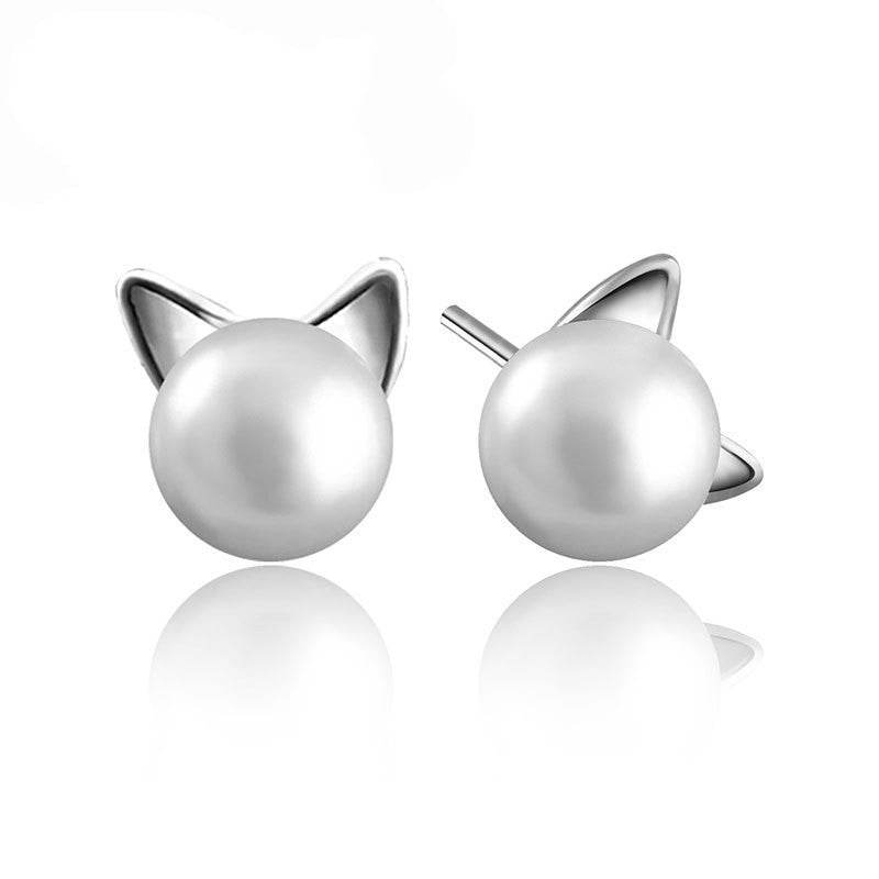 Damen Ohrstecker mit verspieltem Katzenmotiv und eleganter Perle Shop Nory