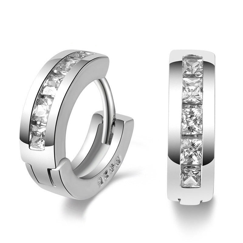 Damen Ohrschmuck mit funkelnden Zirkonia und elegantem Design Shop Nory