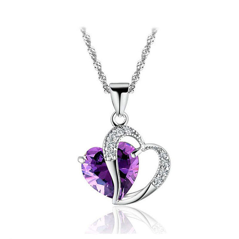 Damen Halskette mit herzförmigem Anhänger und funkelnden Kristallen Shop Nory