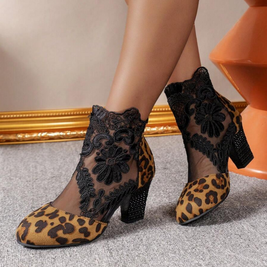 Bestickte High-Heel-Stiefel - Trendy Footwear