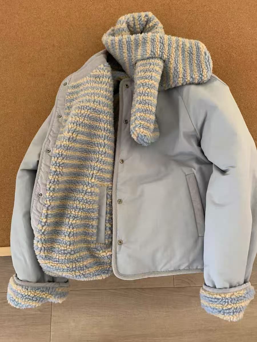 Wendbare gestreifte Plüschjacke, locker geschnitten