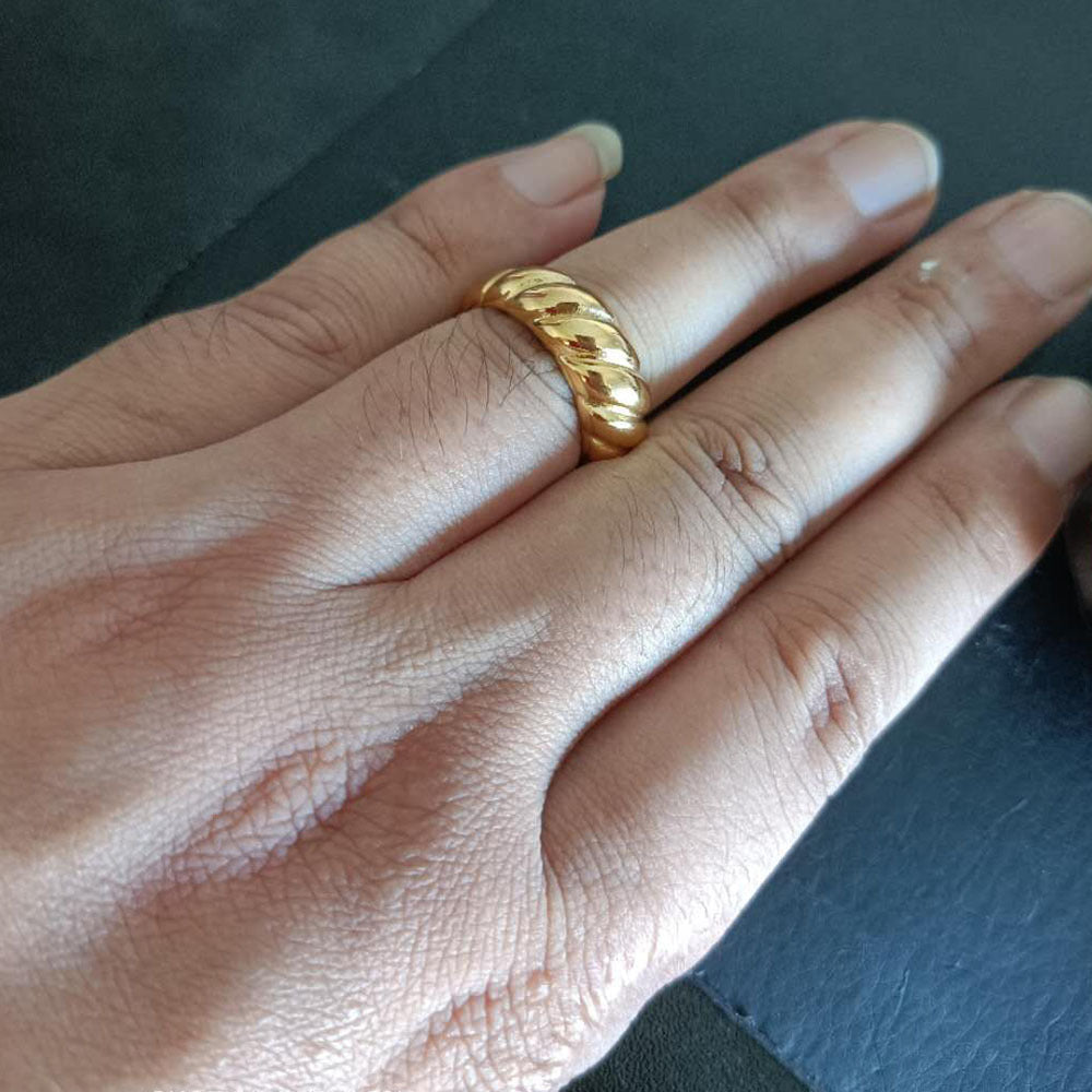 Damen Ring mit elegantem, geschwungenem Design Shop Nory