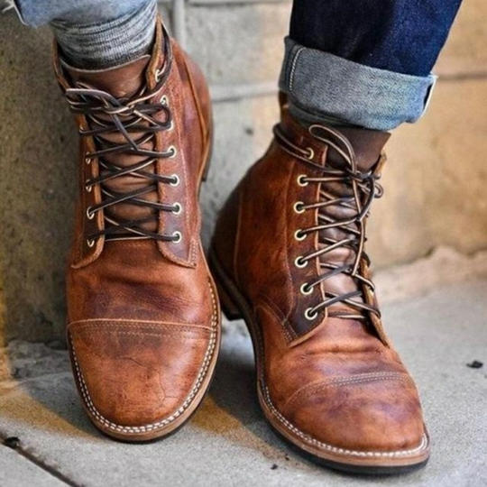 Retro-Schnürstiefel