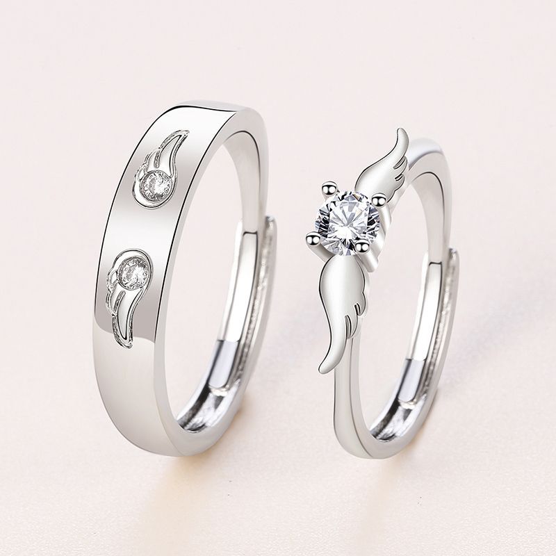 Damenring mit kunstvollen Details und funkelnden Zirkonia Shop Nory