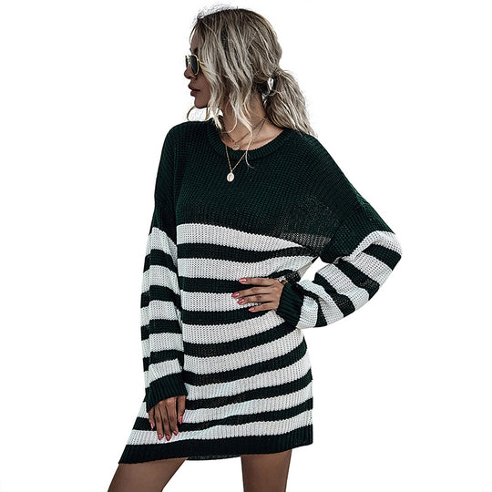 Damen Gestreiftes Strickmidikleid mit Oversize-Passform, Raglanärmeln und gerippten Abschlüssen Shop Nory