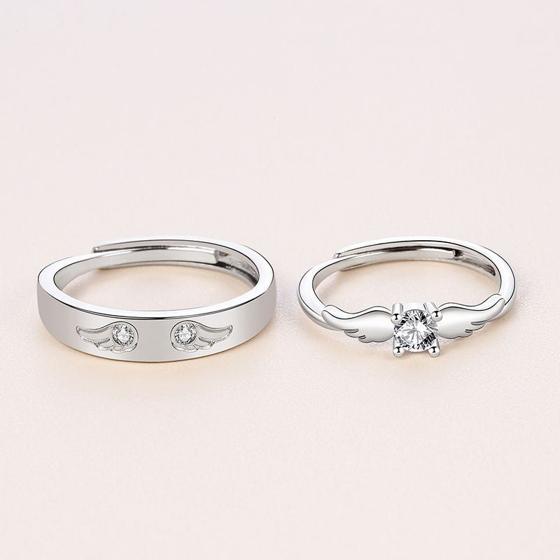 Damenring mit kunstvollen Details und funkelnden Zirkonia Shop Nory