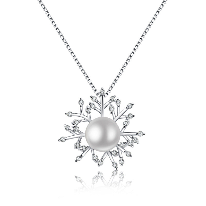 Damen Halskette mit elegantem Schneeflockenanhänger und luxuriöser Perle Shop Nory