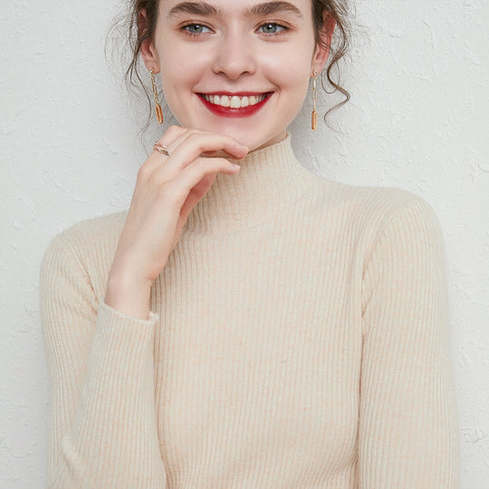 Damen Schmal geschnittener Feinstrickpullover mit kurzem Stehkragen aus Kaschmir-Blend Shop Nory