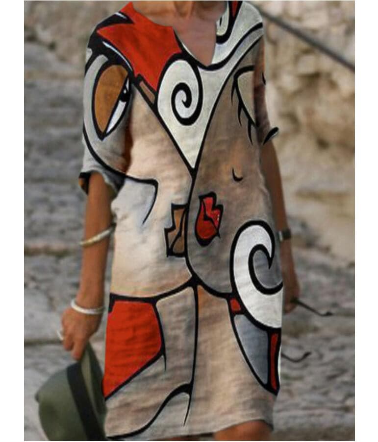 Hochwertige Kleider mit Designermotiven