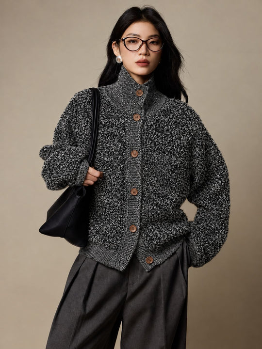 Damen-Strickjacke aus Wolle, hochgeschlossen