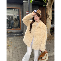 Beige-Gelb