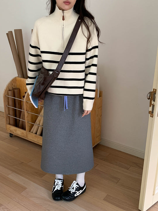 Damen-Strickpullover mit Reißverschluss und Streifenmuster