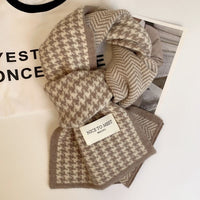 Beige Hahnentritt Schal