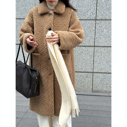 Langer Damen-Lammfell-Mantel, koreanischer Stil