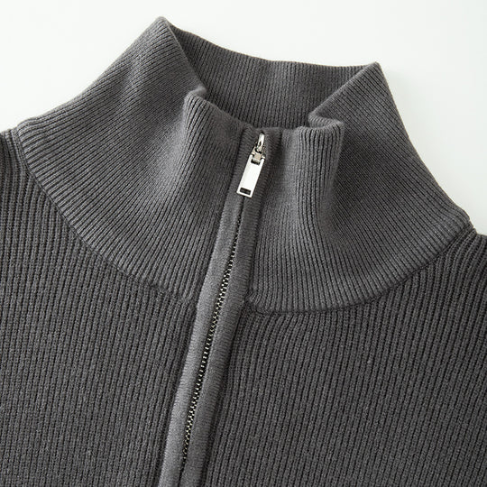 Herren-Strickpullover mit hohem Kragen und Reißverschluss