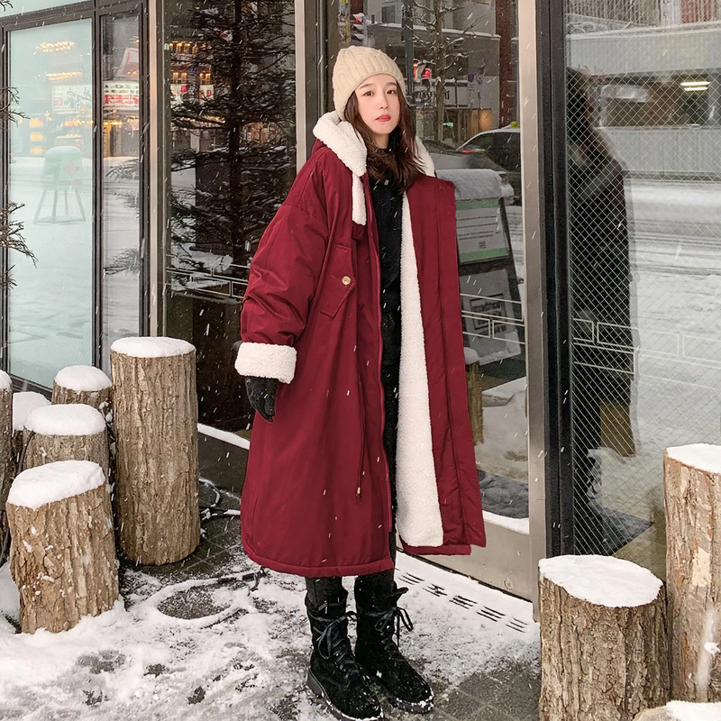 Gefütterte Damen-Winterjacke, mittellang